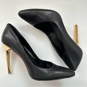 BCBG MaxAzria Black Leather Gold Heels Pumps Size 10 Y2K